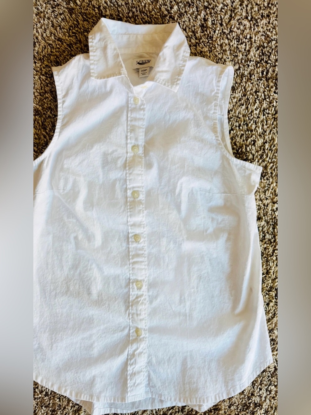 J crew sleeveless button down shirt